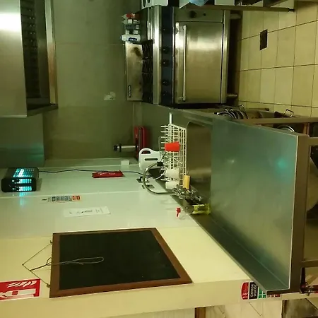 Egali بيت شباب